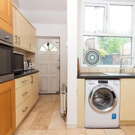 Homely Ensuite Room Near City Centre Manchester Exterior foto