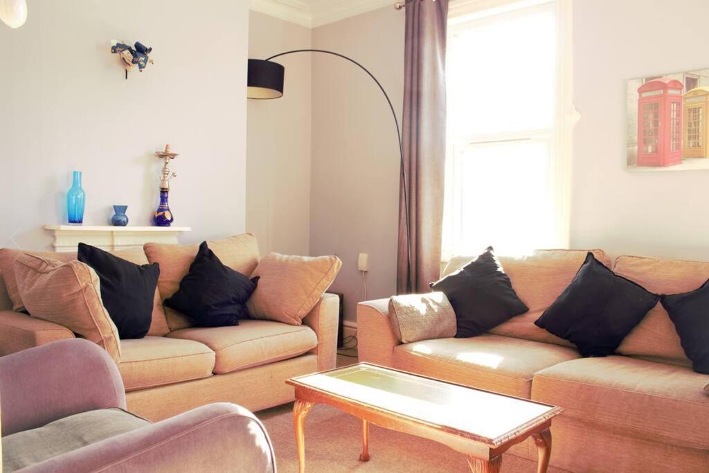 Homely Ensuite Room Near City Centre Manchester Exterior foto